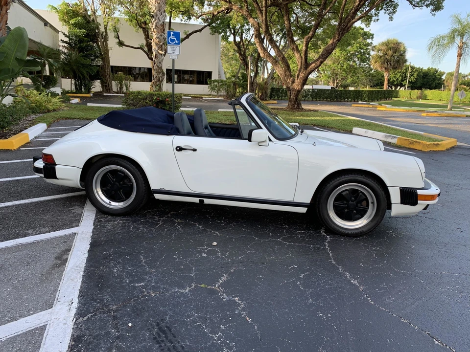1984 Porsche 911 Carrera 3.2 - Image 24 of 31