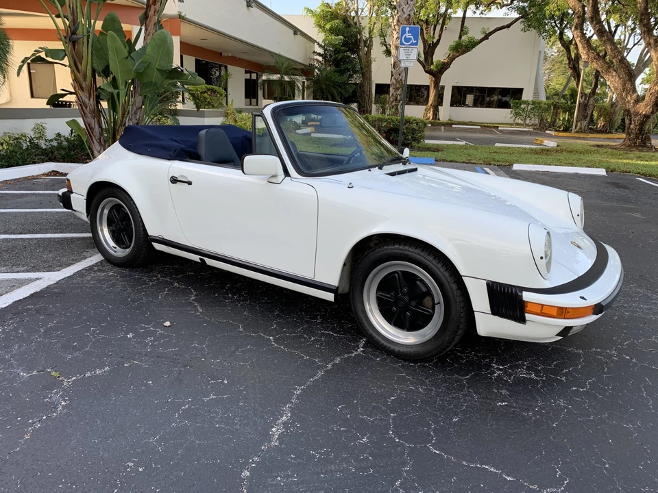 1984 Porsche 911 Carrera 3.2 - Image 26 of 31