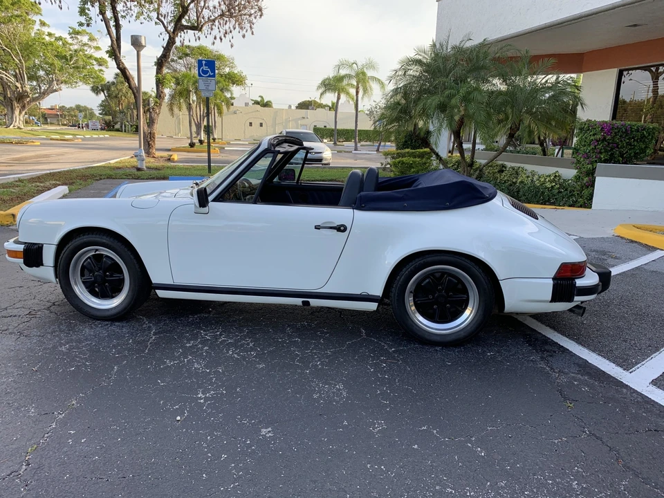 1984 Porsche 911 Carrera 3.2 - Image 9 of 31