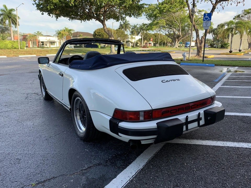 1984 Porsche 911 Carrera 3.2 - Image 14 of 31