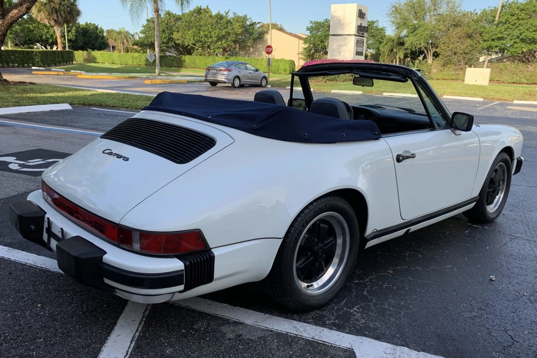 1984 Porsche 911 Carrera 3.2 - Image 20 of 31