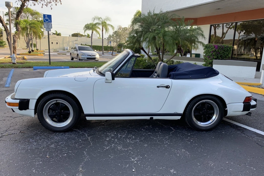 1984 Porsche 911 Carrera 3.2 - Image 8 of 31