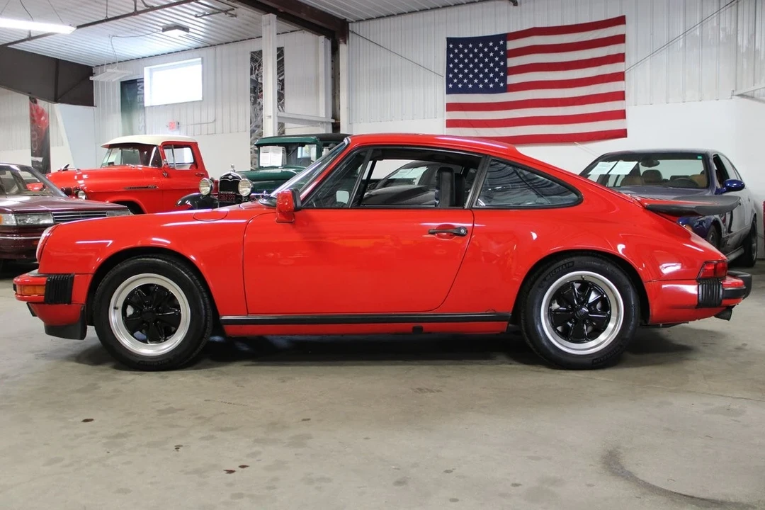 1984 Porsche 911 Carrera 3.2 - Image 3 of 12