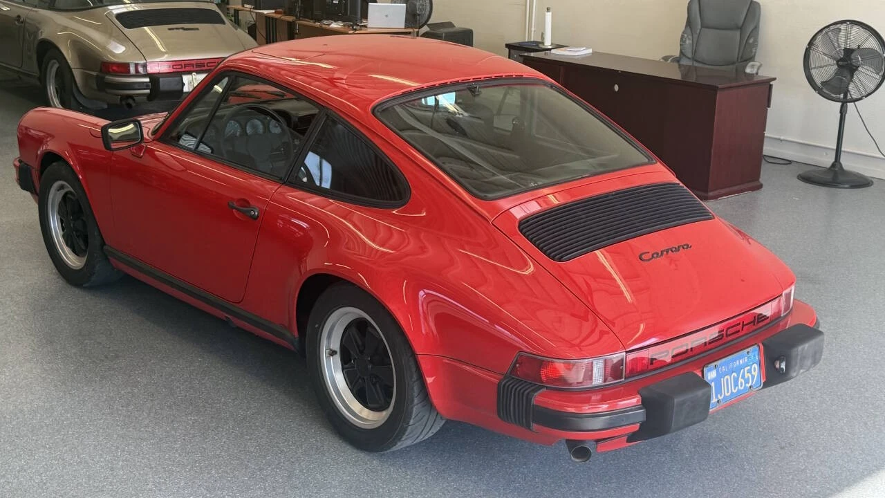 1984 Porsche 911 Carrera 3.2 - Image 13 of 31