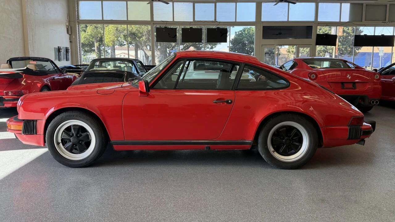 1984 Porsche 911 Carrera 3.2 - Image 14 of 31