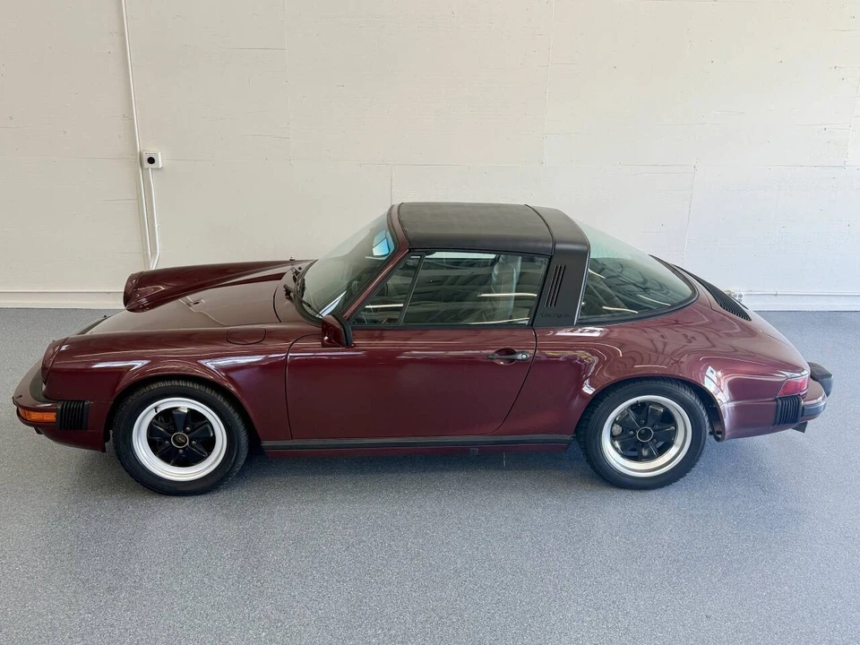 1984 Porsche 911 Carrera 3.2 - Image 4 of 21