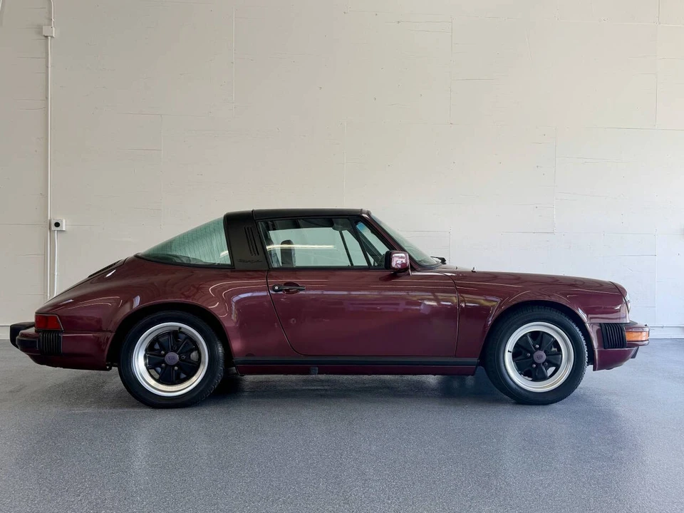 1984 Porsche 911 Carrera 3.2 - Image 7 of 21
