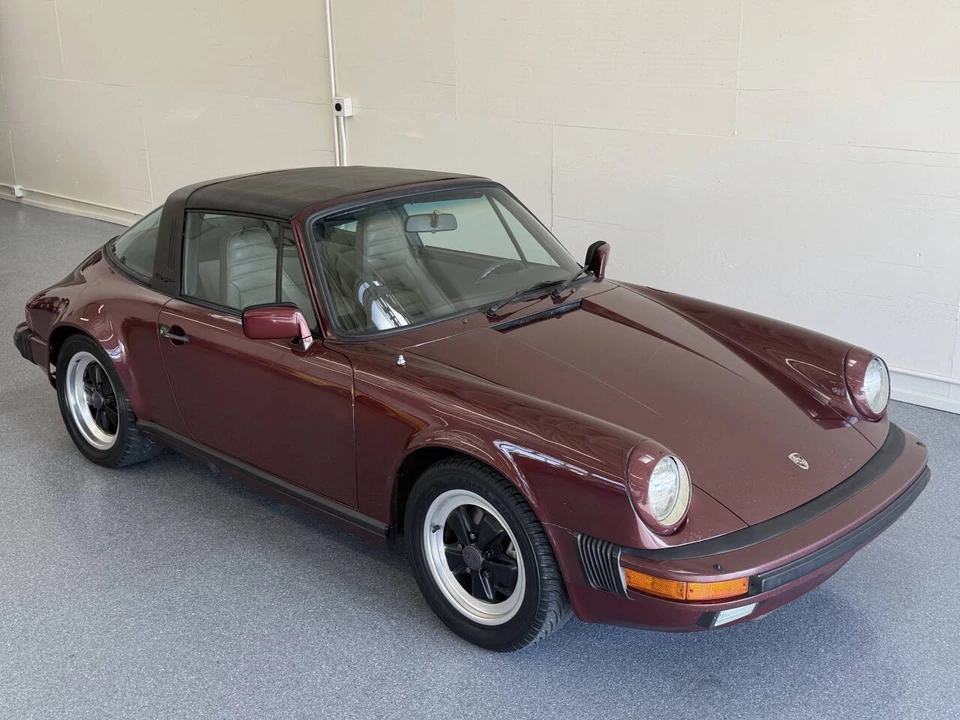1984 Porsche 911 Carrera 3.2 - Image 9 of 21