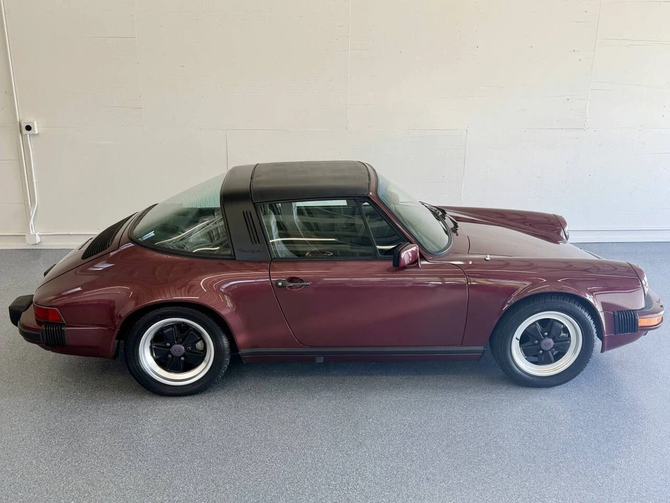 1984 Porsche 911 Carrera 3.2 - Image 8 of 21