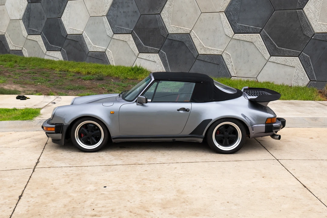 1984 Porsche 911 Carrera 3.2 - Image 4 of 31