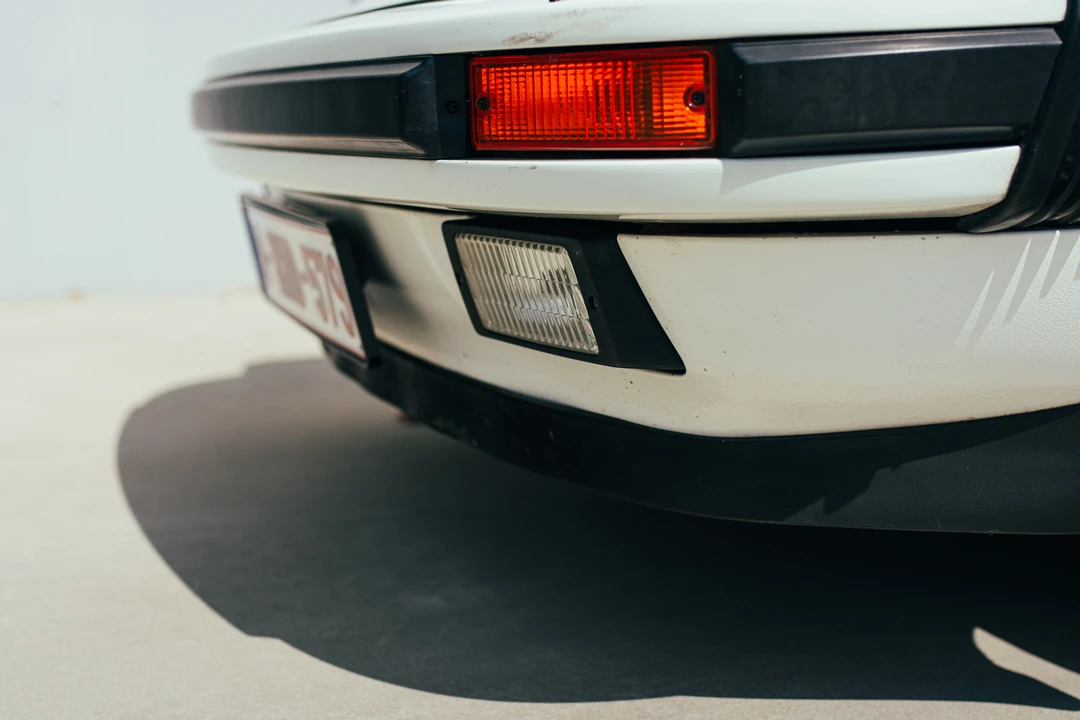 1984 Porsche 911 Carrera 3.2 - Image 23 of 31