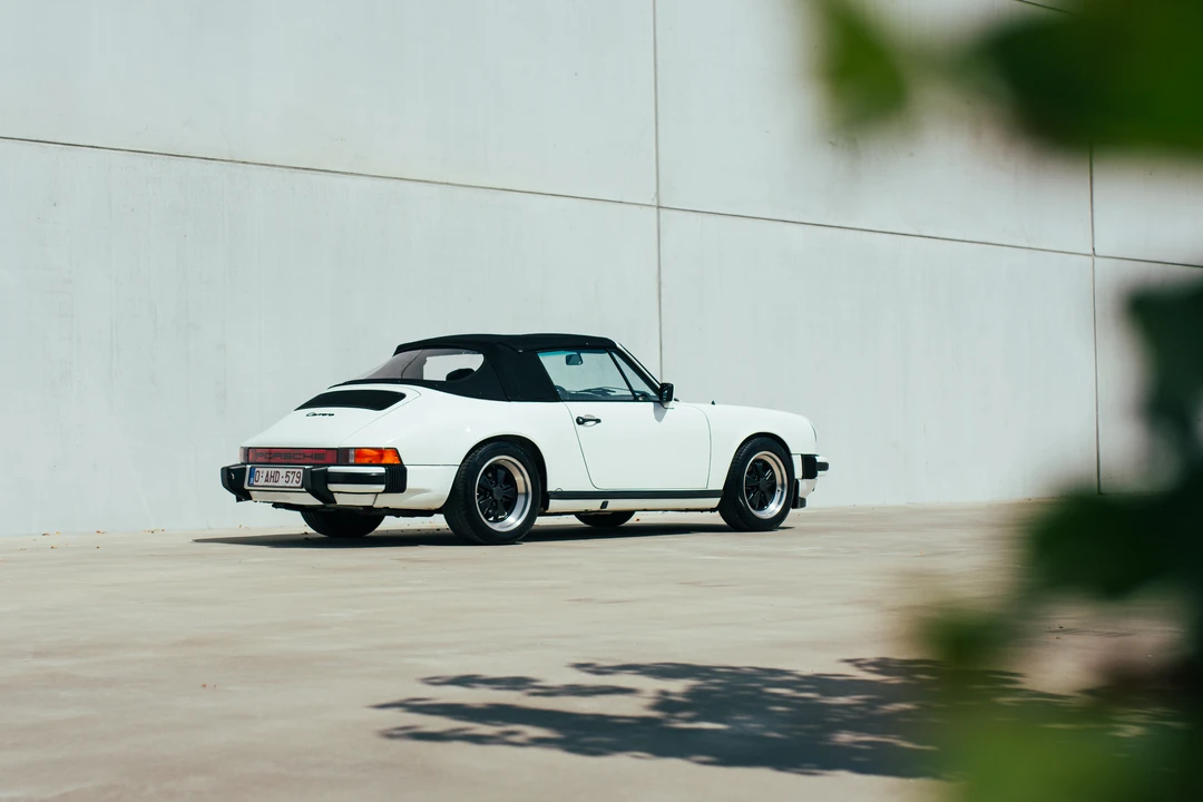 1984 Porsche 911 Carrera 3.2 - Image 10 of 31
