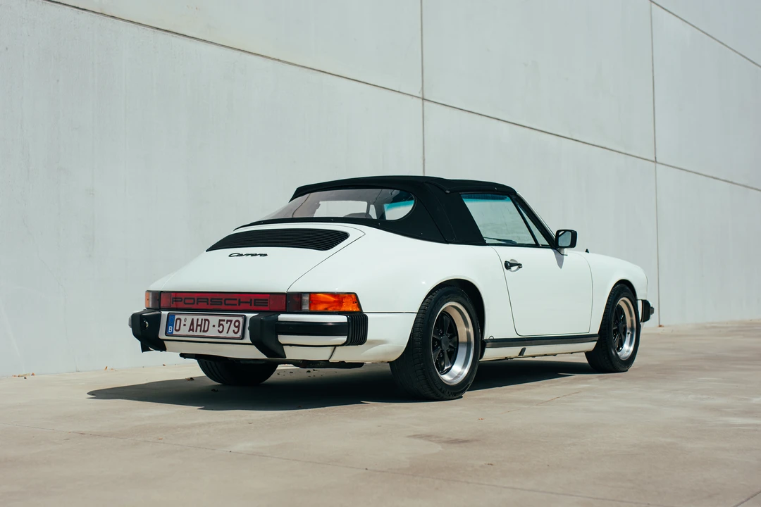 1984 Porsche 911 Carrera 3.2 - Image 11 of 31