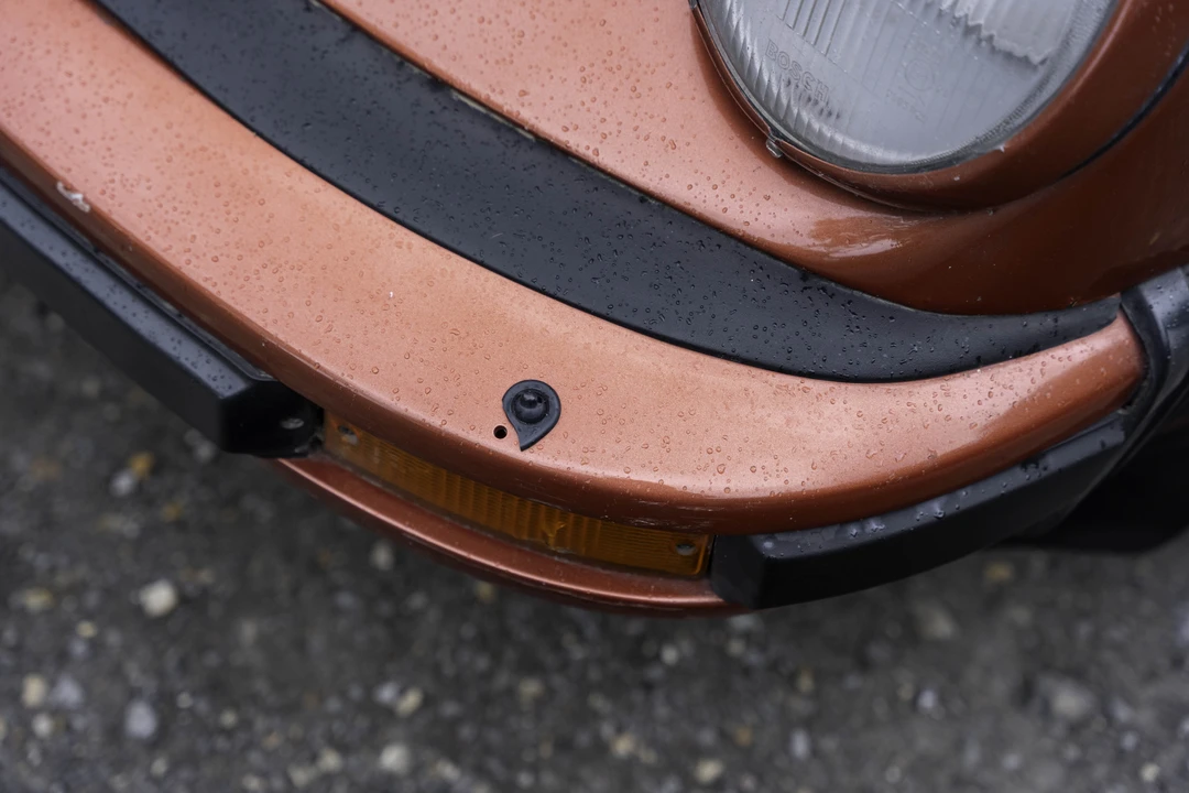 1984 Porsche 911 Carrera 3.2 - Image 30 of 31