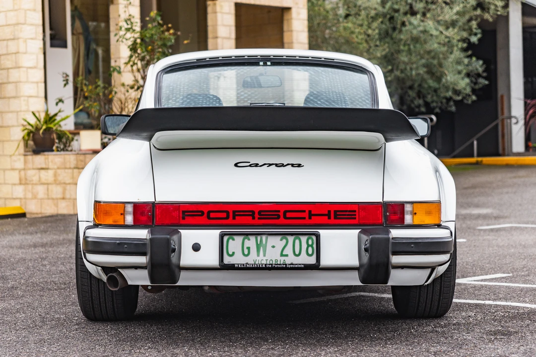 1984 Porsche 911 Carrera 3.2 - Image 6 of 31