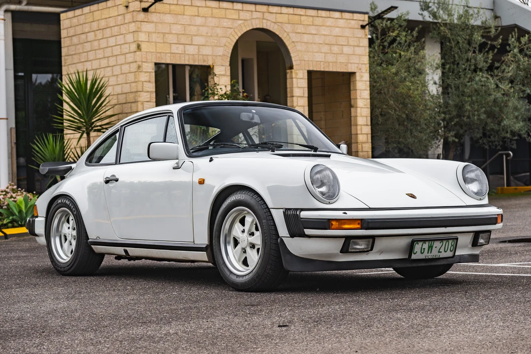 1984 Porsche 911 Carrera 3.2 - Image 9 of 31