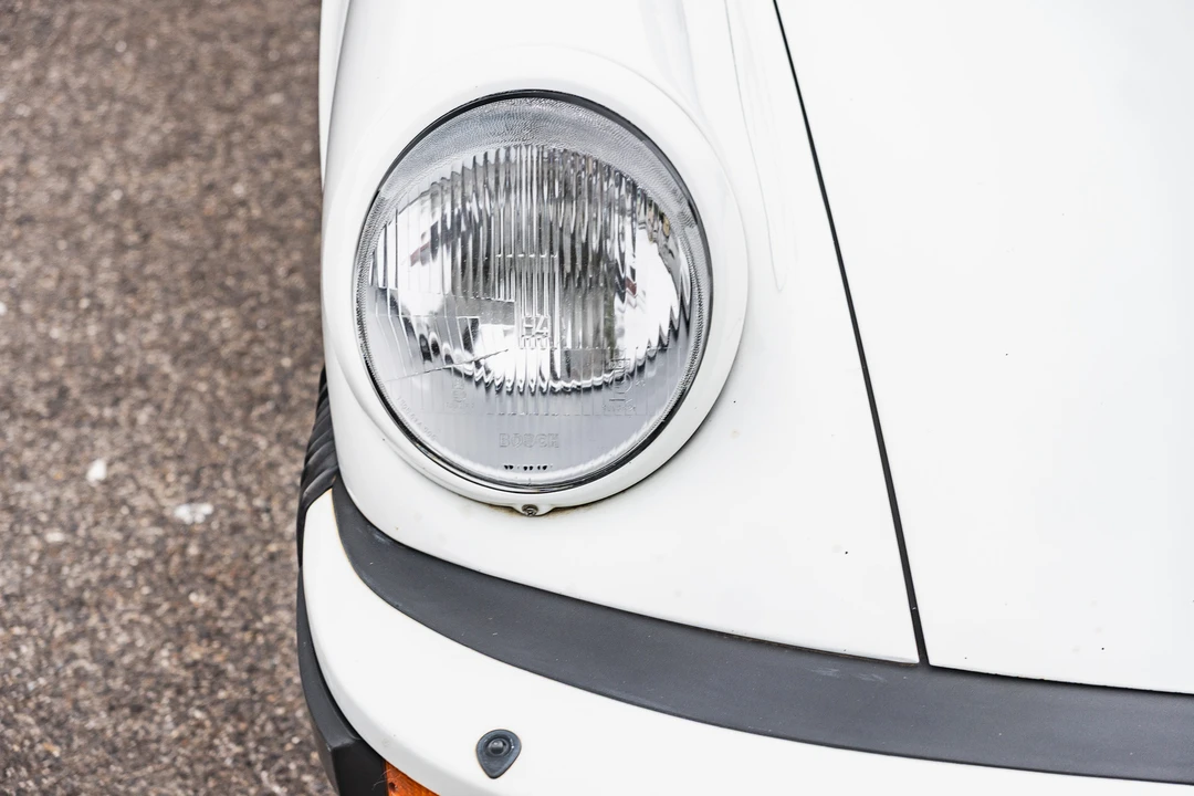 1984 Porsche 911 Carrera 3.2 - Image 14 of 31