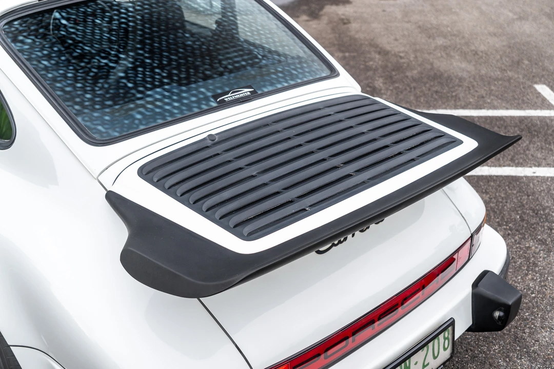 1984 Porsche 911 Carrera 3.2 - Image 22 of 31