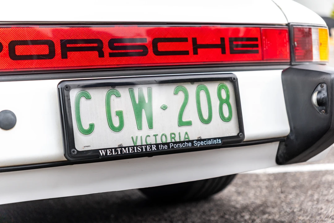 1984 Porsche 911 Carrera 3.2 - Image 23 of 31