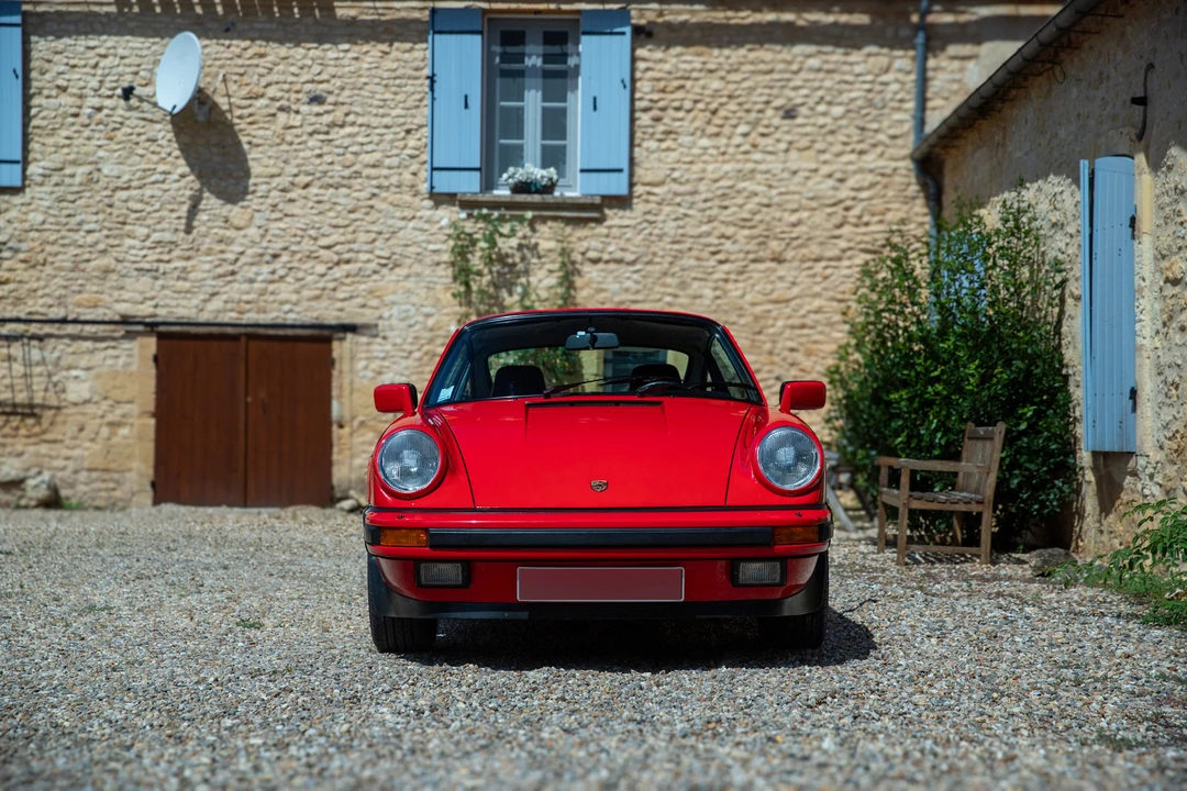1984 Porsche 911 Carrera 3.2 - Image 2 of 31