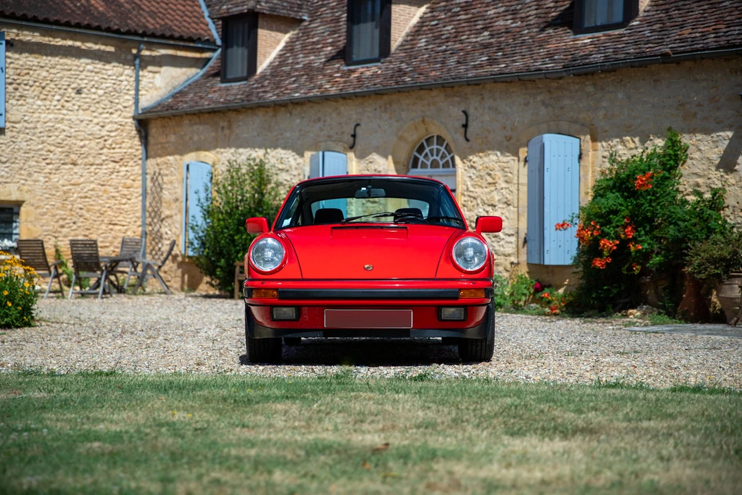 1984 Porsche 911 Carrera 3.2 - Image 10 of 31