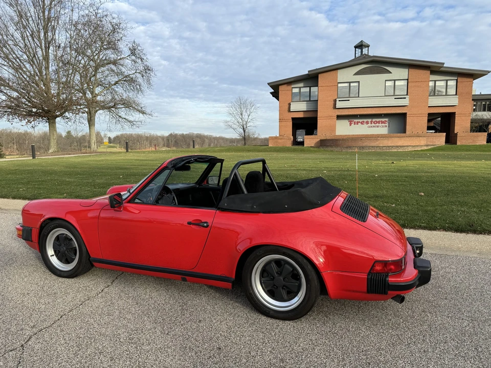 1984 Porsche 911 Carrera 3.2 - Image 11 of 31