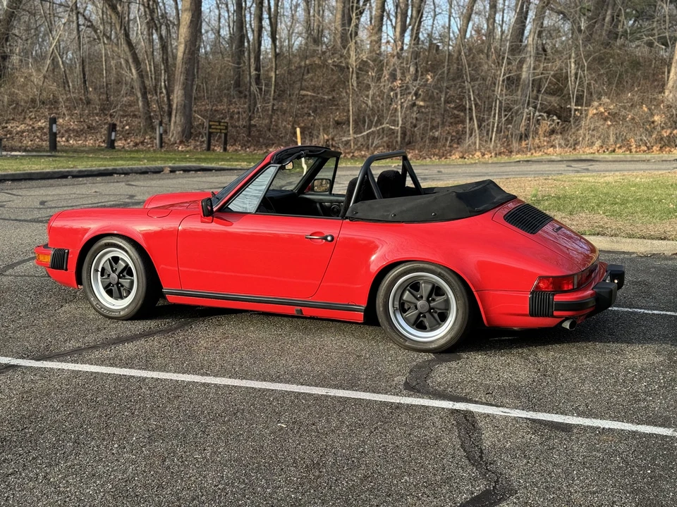 1984 Porsche 911 Carrera 3.2 - Image 16 of 31