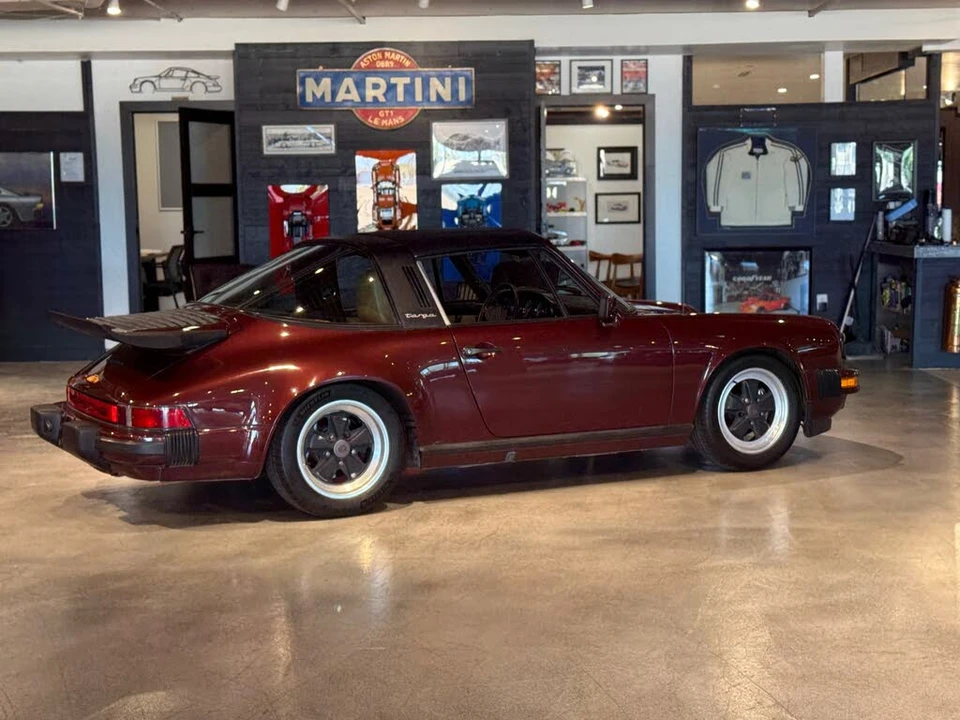 1984 Porsche 911 Carrera 3.2 - Image 5 of 31