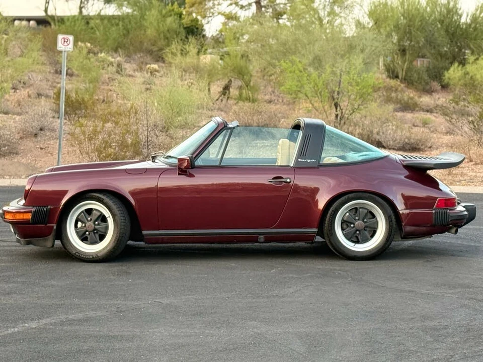 1984 Porsche 911 Carrera 3.2 - Image 23 of 31
