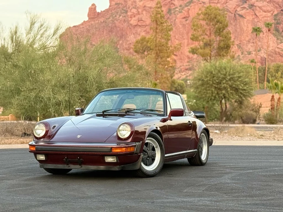 1984 Porsche 911 Carrera 3.2 - Image 13 of 31