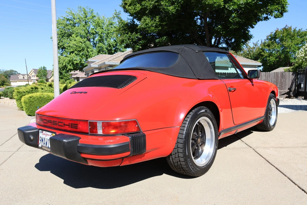 1984 Porsche 911 Carrera 3.2 - Image 8 of 31