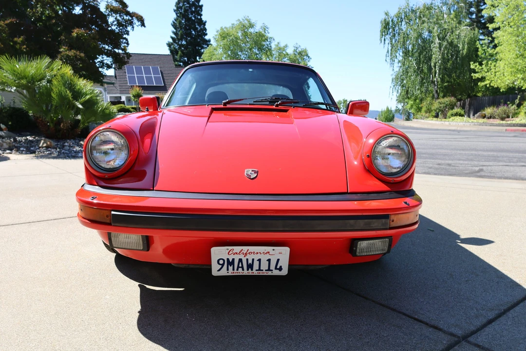 1984 Porsche 911 Carrera 3.2 - Image 5 of 31