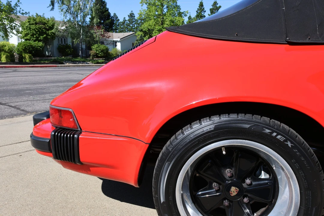 1984 Porsche 911 Carrera 3.2 - Image 21 of 31