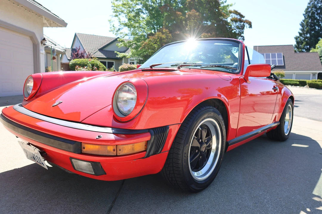 1984 Porsche 911 Carrera 3.2 - Image 12 of 31