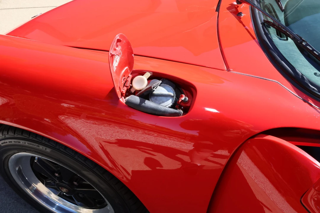 1984 Porsche 911 Carrera 3.2 - Image 30 of 31
