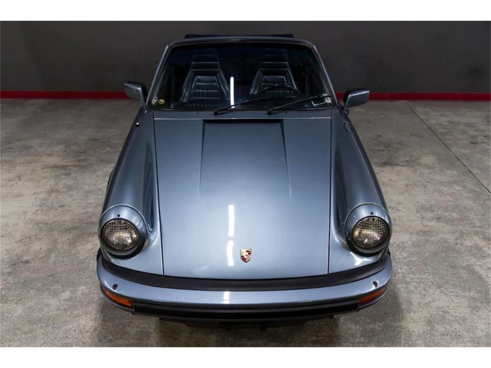 1984 Porsche 911 Carrera 3.2 - Image 17 of 31