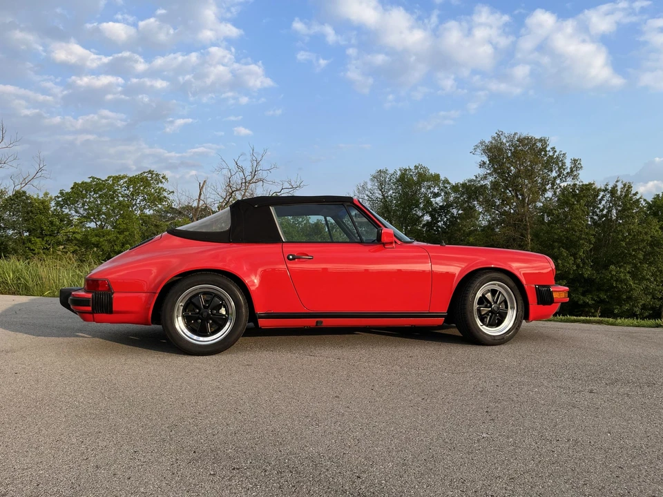 1984 Porsche 911 Carrera 3.2 - Image 27 of 31