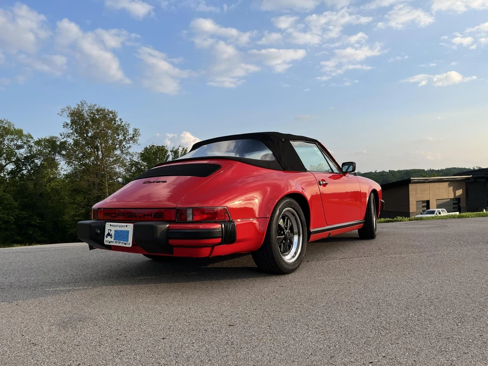1984 Porsche 911 Carrera 3.2 - Image 23 of 31