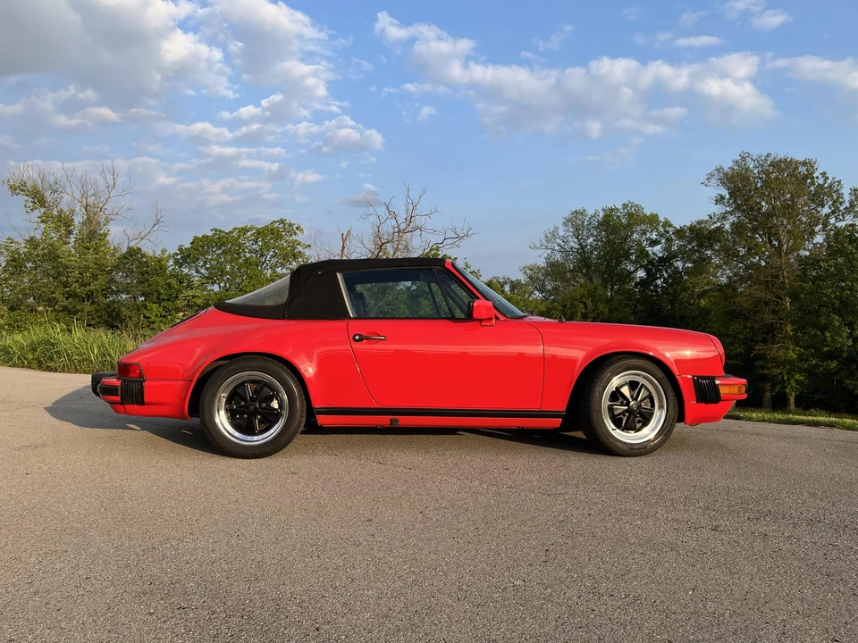 1984 Porsche 911 Carrera 3.2 - Image 28 of 31