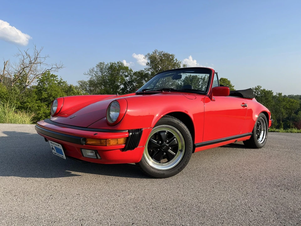 1984 Porsche 911 Carrera 3.2 - Image 2 of 31