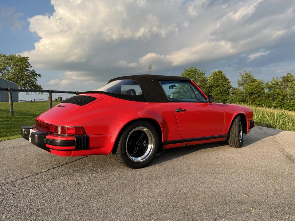1984 Porsche 911 Carrera 3.2 - Image 26 of 31