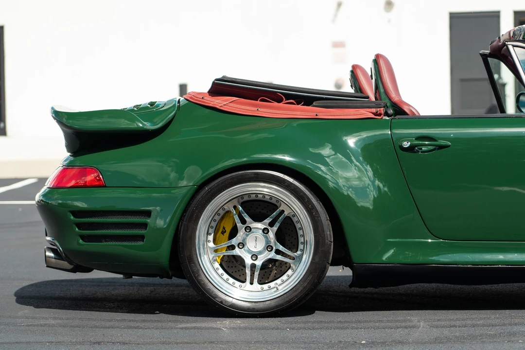 1984 Porsche 911 Carrera 3.2 - Image 27 of 31