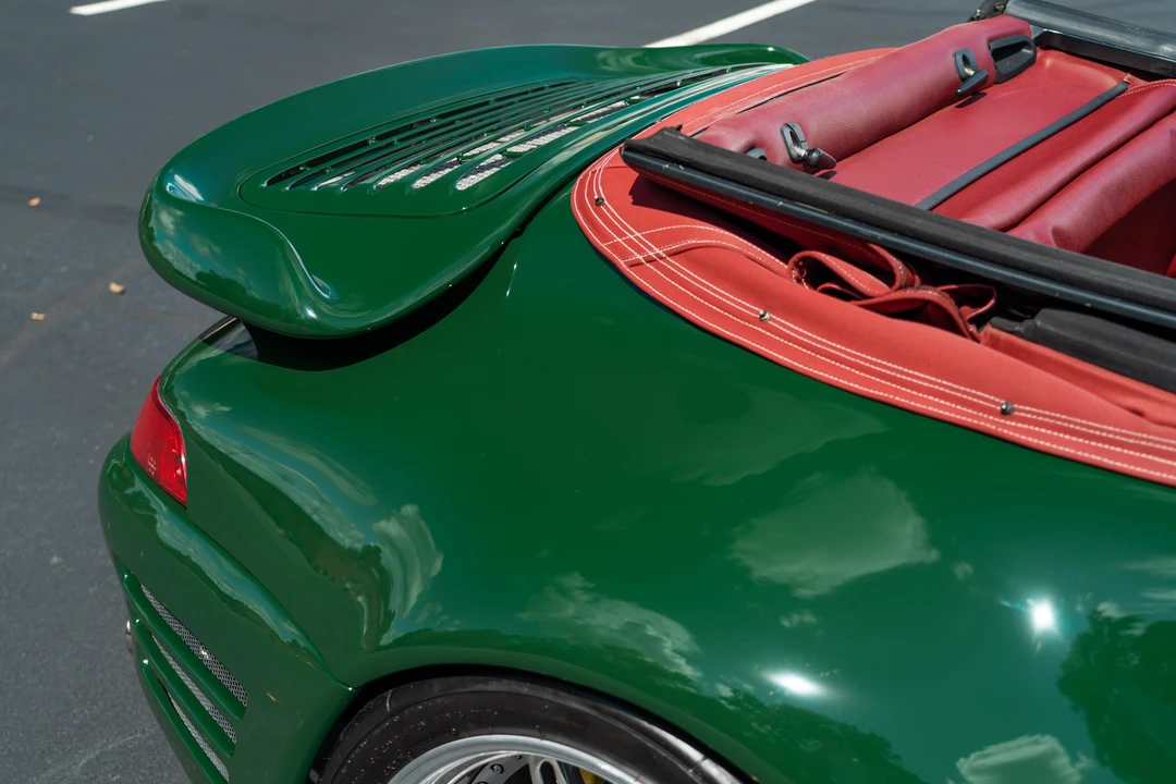 1984 Porsche 911 Carrera 3.2 - Image 28 of 31