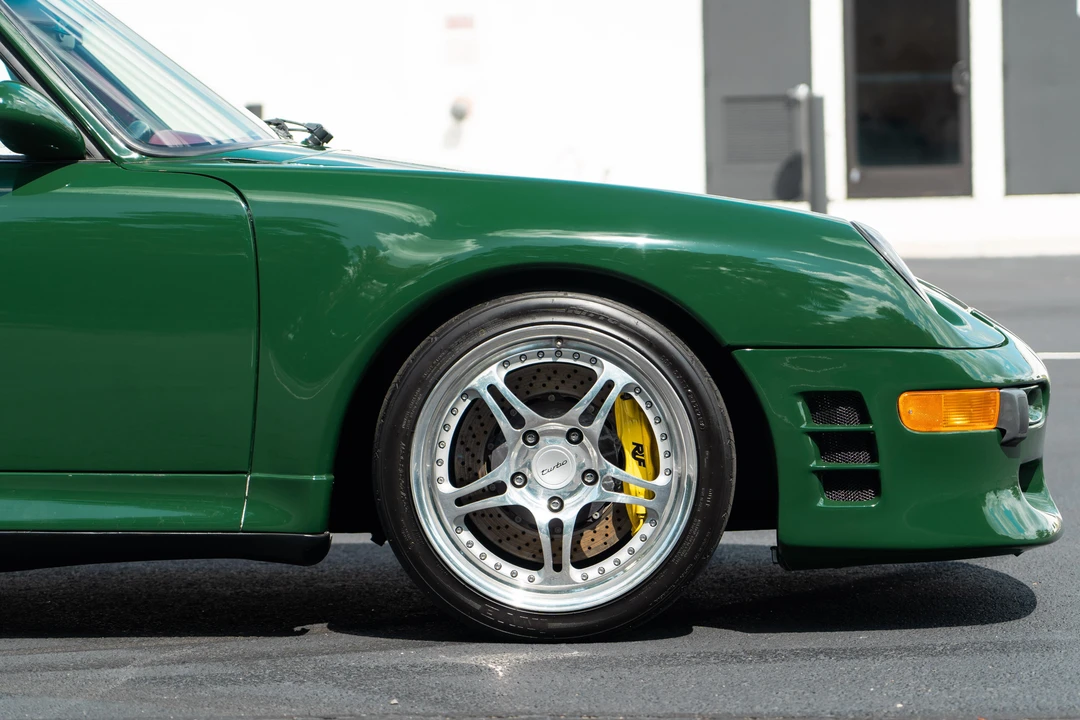 1984 Porsche 911 Carrera 3.2 - Image 30 of 31
