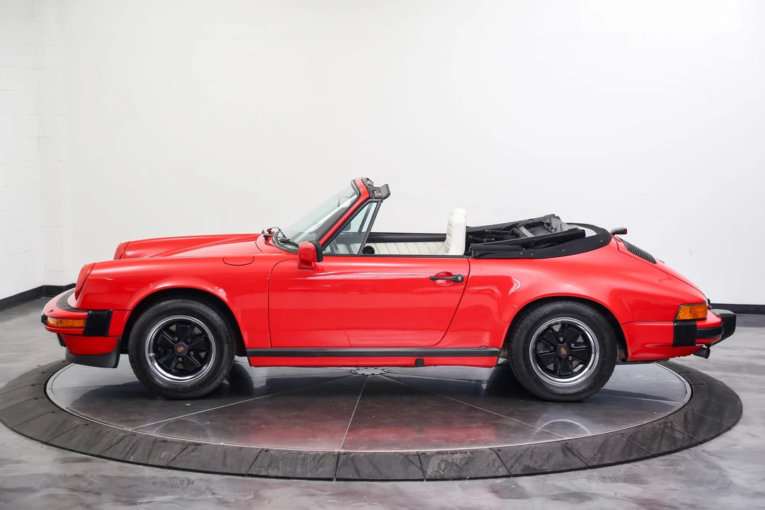 1984 Porsche 911 Carrera 3.2 - Image 6 of 31