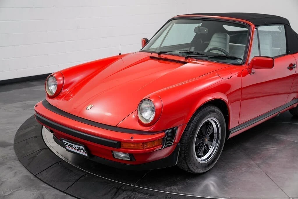1984 Porsche 911 Carrera 3.2 - Image 12 of 31