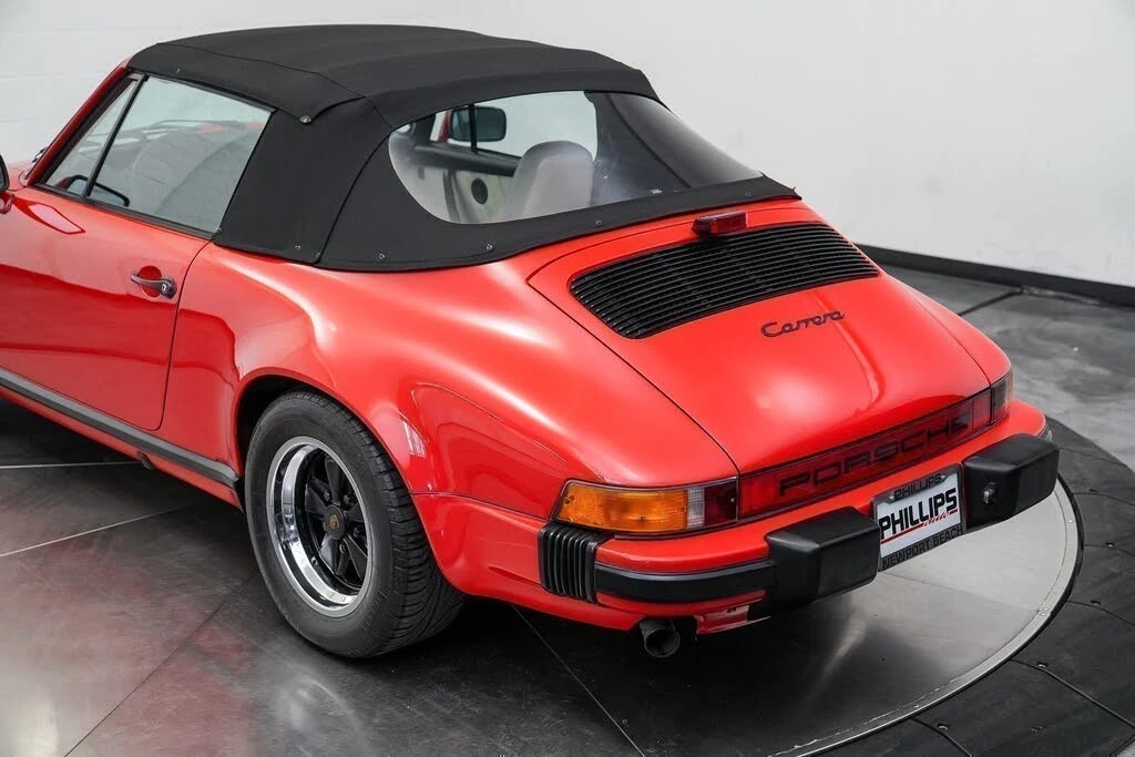 1984 Porsche 911 Carrera 3.2 - Image 13 of 31