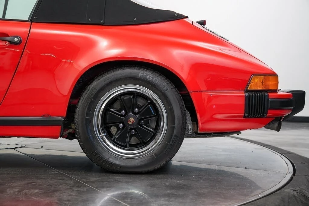 1984 Porsche 911 Carrera 3.2 - Image 24 of 31