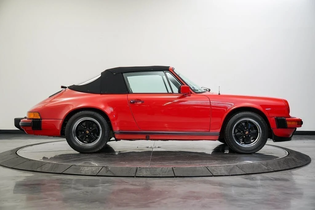 1984 Porsche 911 Carrera 3.2 - Image 9 of 31
