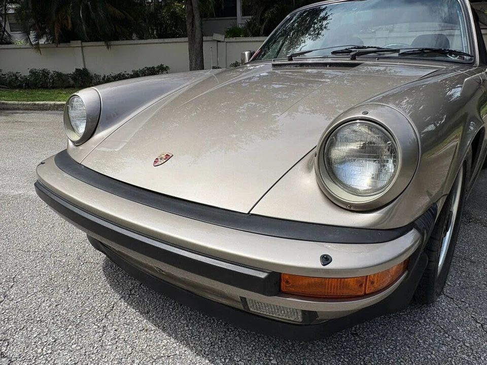 1984 Porsche 911 Carrera 3.2 - Image 24 of 31